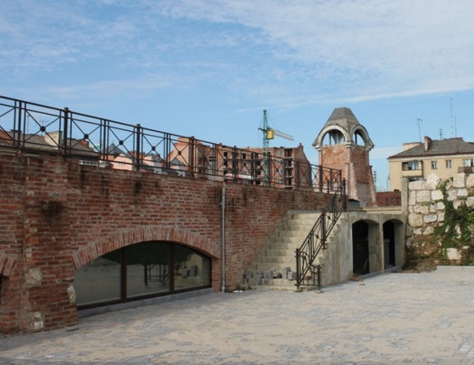 bastion2